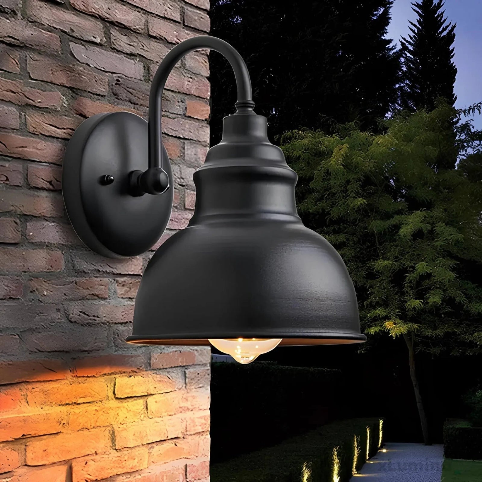 Alderwick Outdoor Wall Lantern – Timeless Industrial Design for Stylish Garden Illumination 2