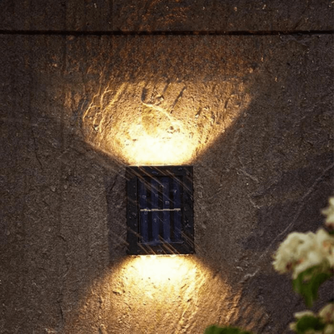 Calyx Outdoor Solar Garden Lights – Wireless LED Illumination for Cozy Evenings 2