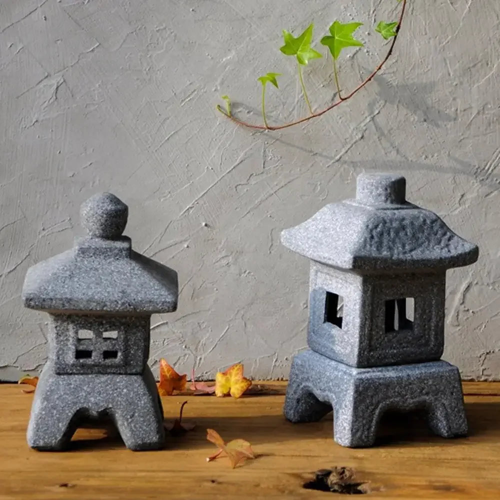 Pavo Ceramic Garden Lantern Sculpture – Decorative Candle Holder for Patio Ambiance 5
