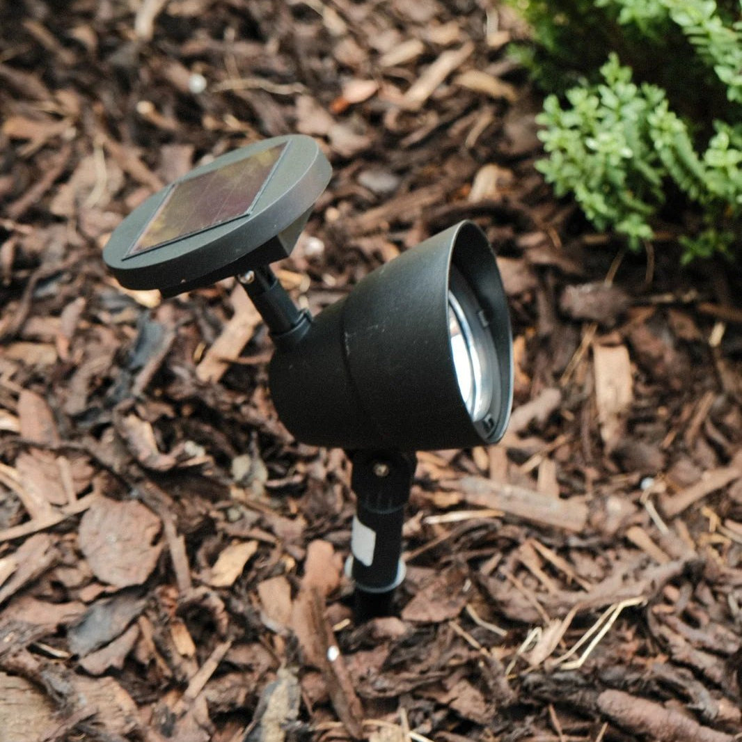 Solaris Outdoor Solar Garden Lights – Eco-Friendly Automatic Illumination 5