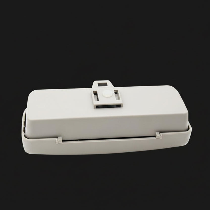 Vero Universal Sunglasses Case – Magnetic One-Touch Secure Holder for Cars 5