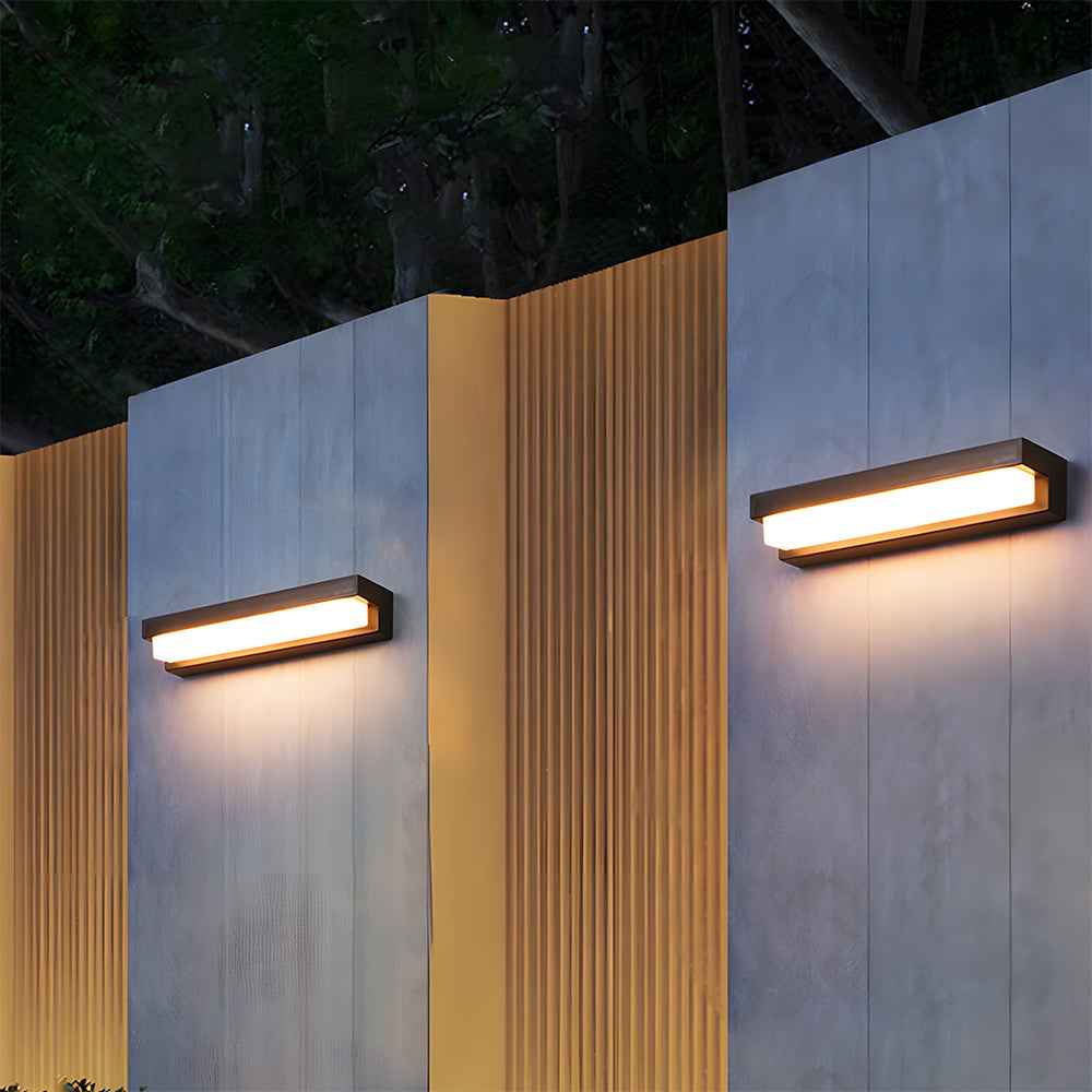 Nexora Outdoor Wall Light – Modern Solar-Powered Design for Eco-Friendly Illumination 3