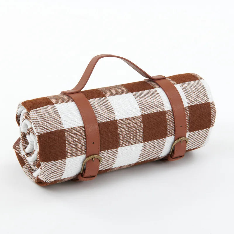 WaveFold Outdoor Waterproof Picnic Blanket – Lightweight Comfort for Family Adventures 10